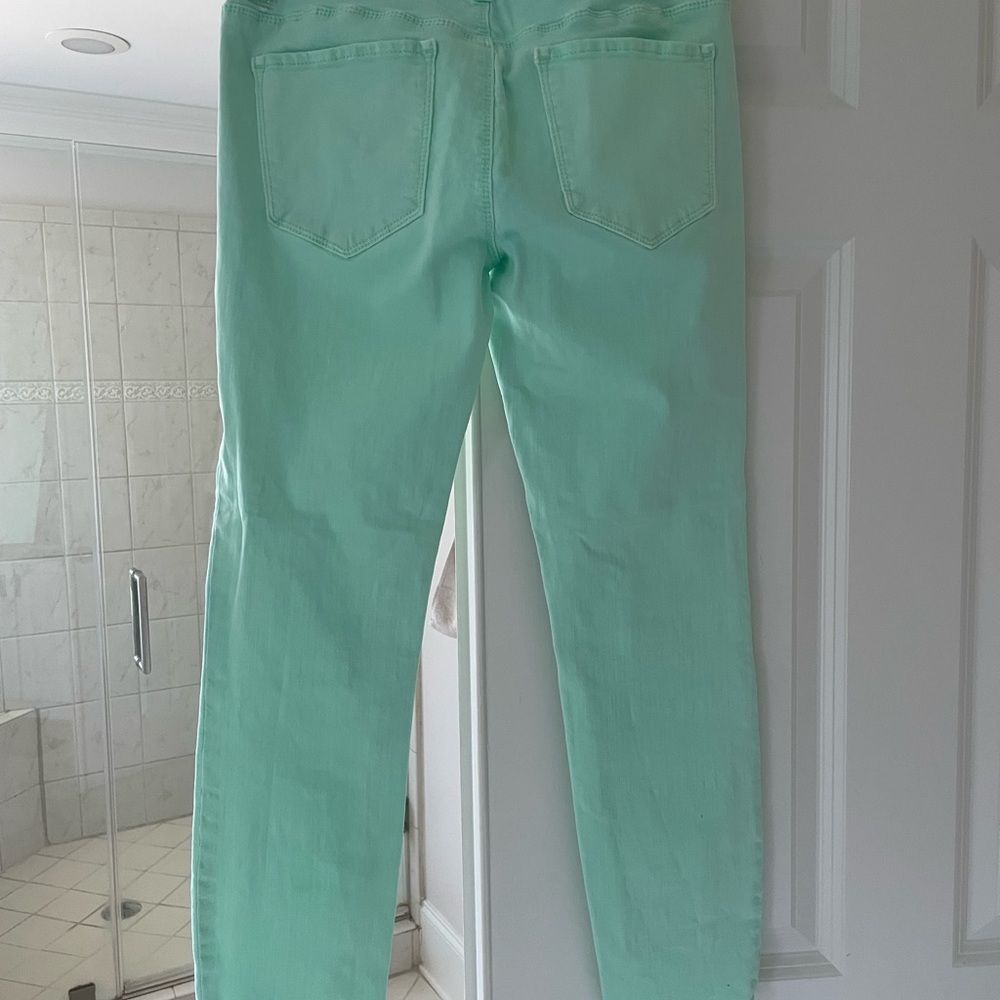 Ann Taylor slim fit jeans ankle length size 0 good condition